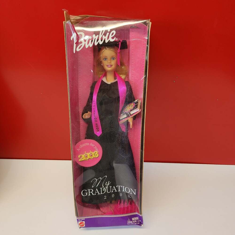 Mattel My Graduation 2003 Barbie Doll in Original Box
